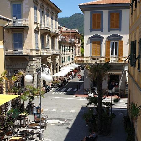 Beach Paradise Apartment Levanto Exterior foto